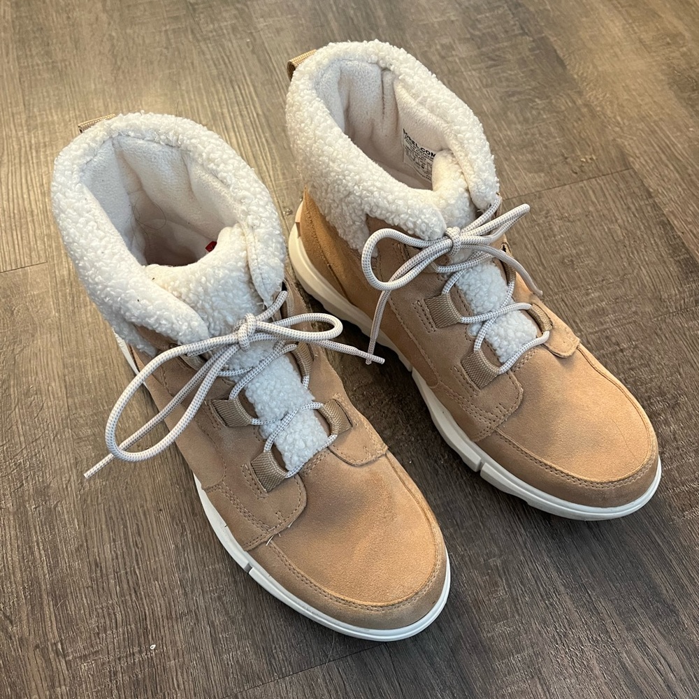 Sorel Explorer ii Carnival Cozy boot